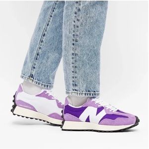 New balance 327 women's size US 8 NEW